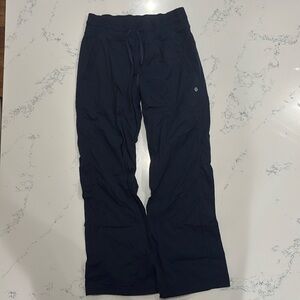 Lululemon Dance Studio Mid-rise pant — short